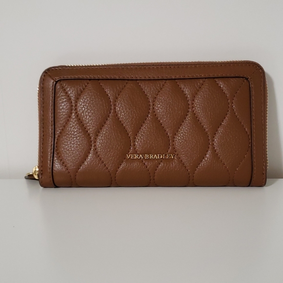 Vera Bradley Handbags - SOLD Vera Bradley Wallet